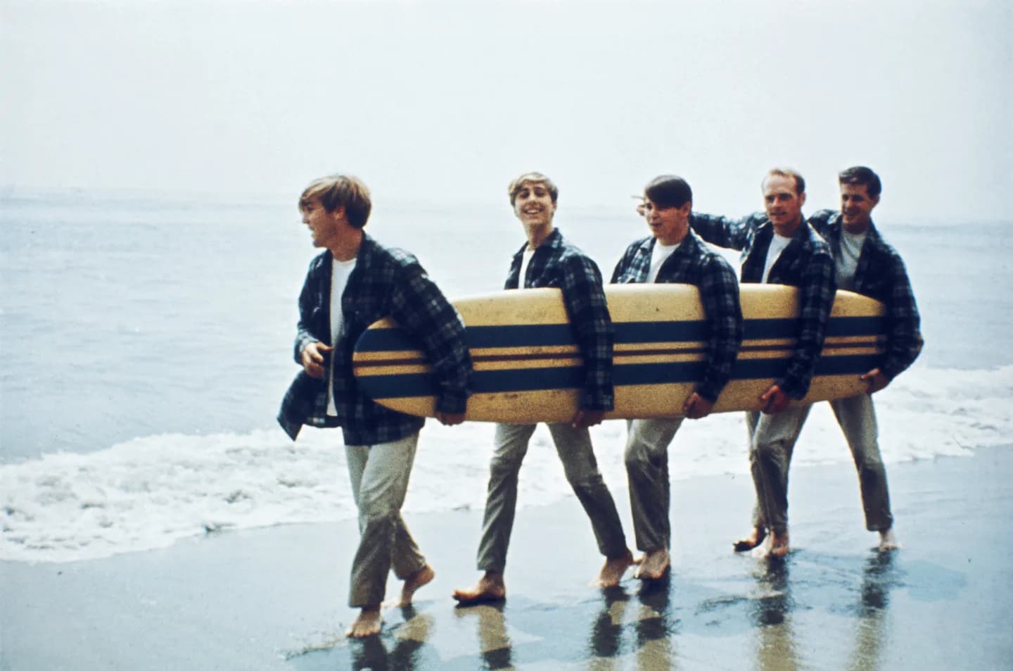 Грэмми в память о Beach Boys: назад в прошлое и вперед в печаль