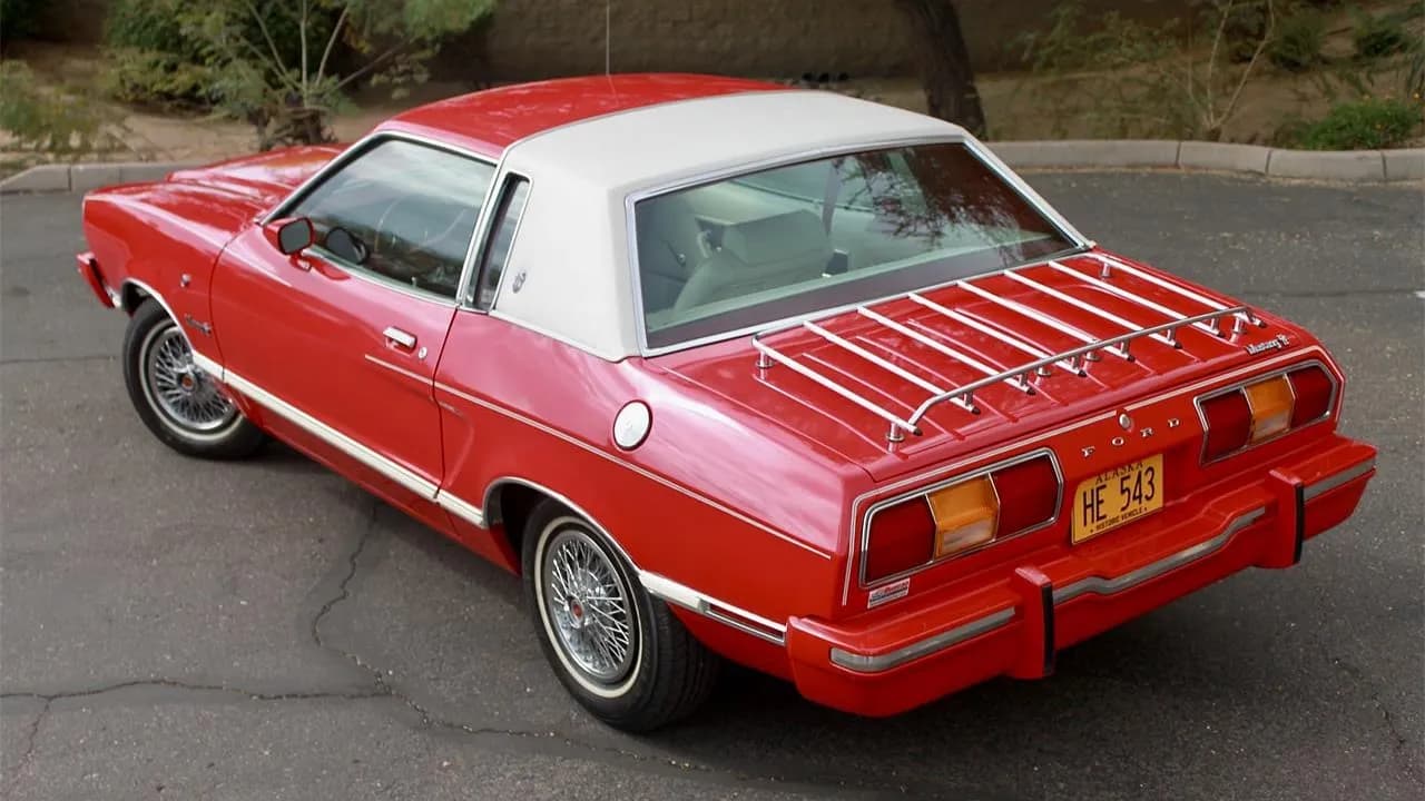 Ford Mustang II 1976 года: когда фантазии кончатся, а экономия начнётся