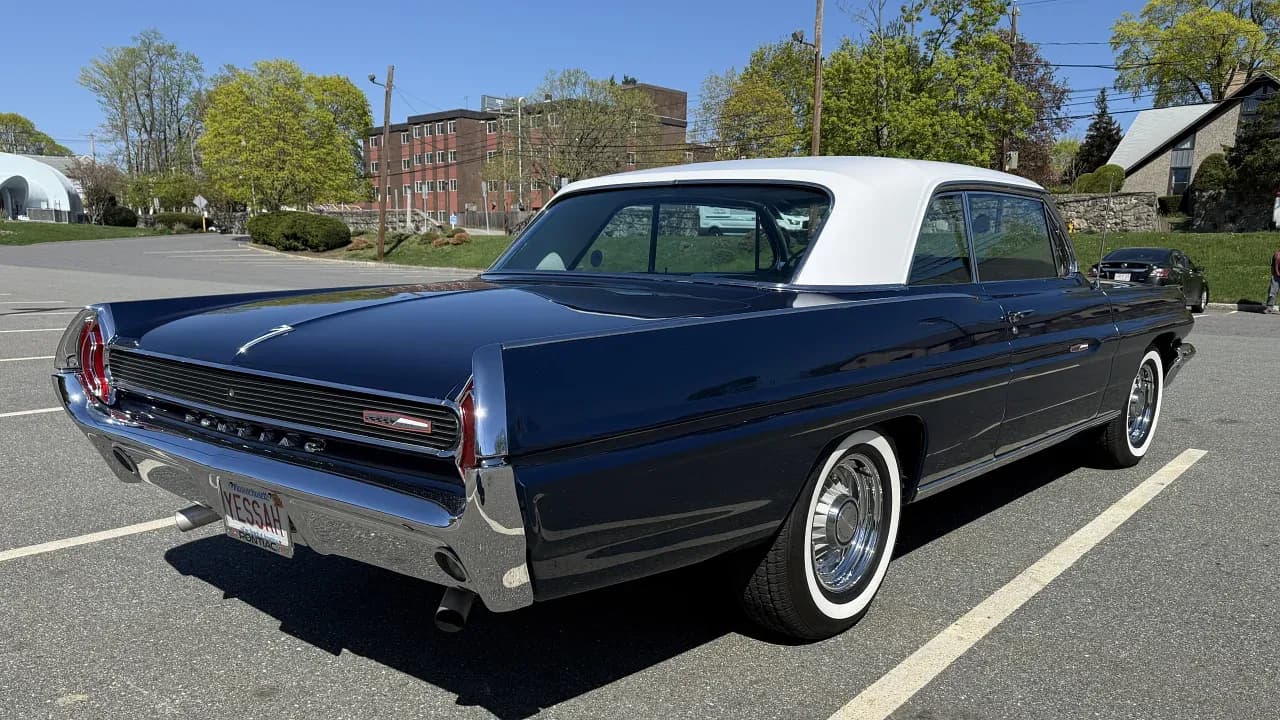 Недосягаемая роскошь: Pontiac Grand Prix 1962 года