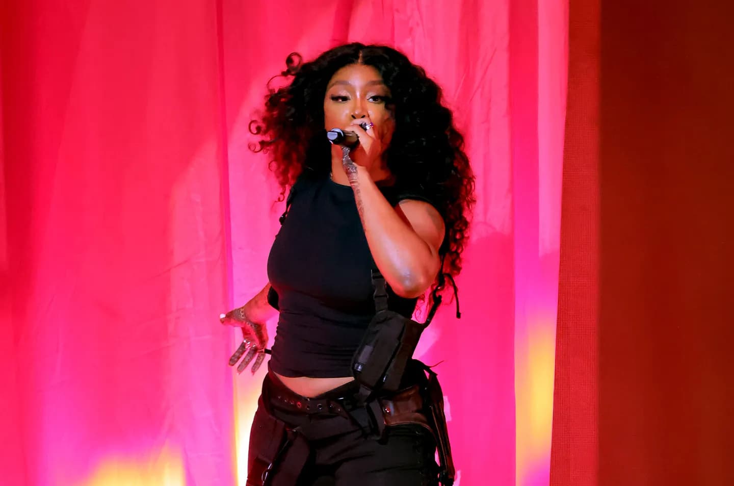 SZA и её антипанические атаки на Grand National Tour