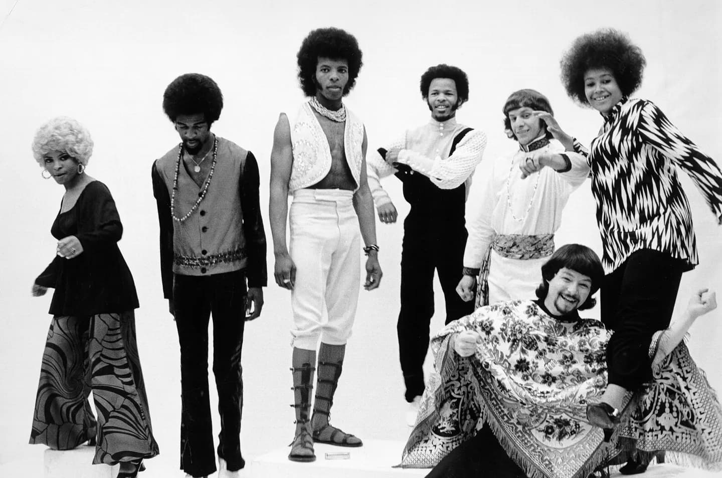 Ностальгия по Sly & The Family Stone: как смерть подняла хиты в чартах