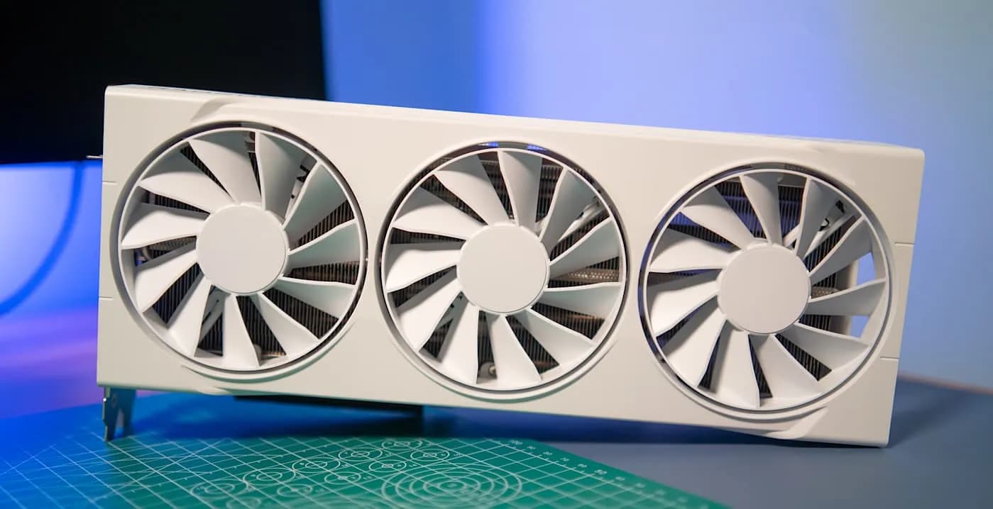 AMD Radeon RX 9070 и 9070 XT: Удар по NVIDIA