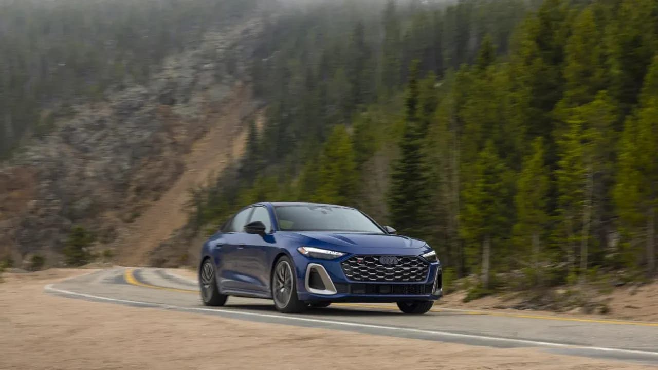 Audi: Вдохновившись хаосом, возвращаемся к ДВС!