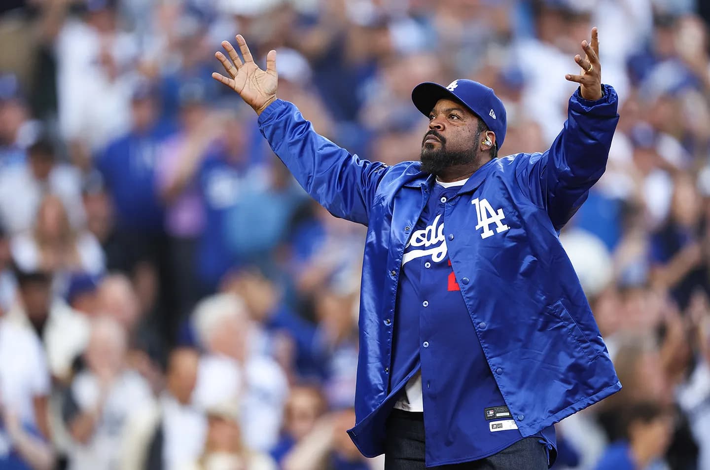 Как Ice Cube стал обладателем гнусного головастика и расколотил стадион!