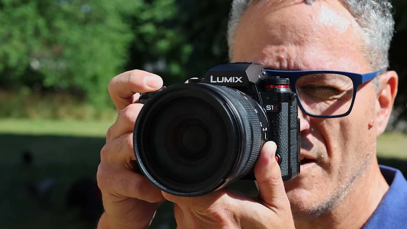 Panasonic S1 II: камера, которая заставит вас разориться или вы измените себе