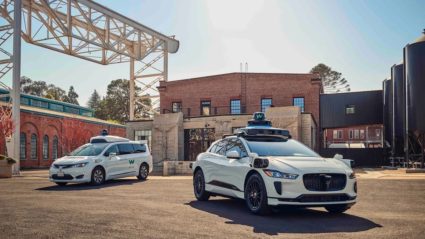LiDAR vs камеры: карнавальная битва автопроизводителей