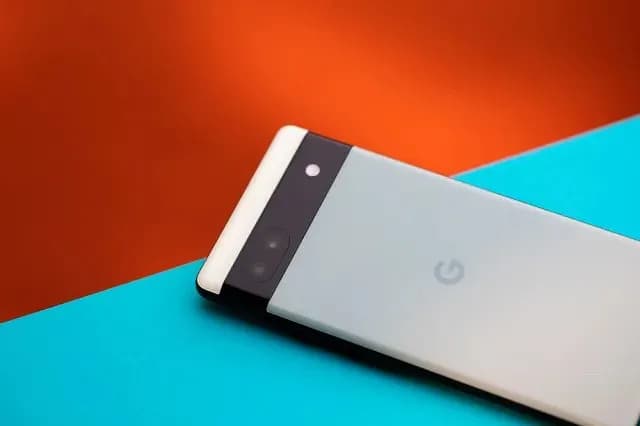 Google решает проблемы с перегревом батареи Pixel 6A
