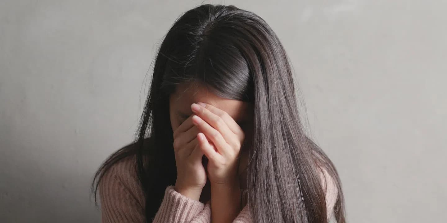 Субъективные когнитивные шамамы и депрессия: смеемся или плачем?