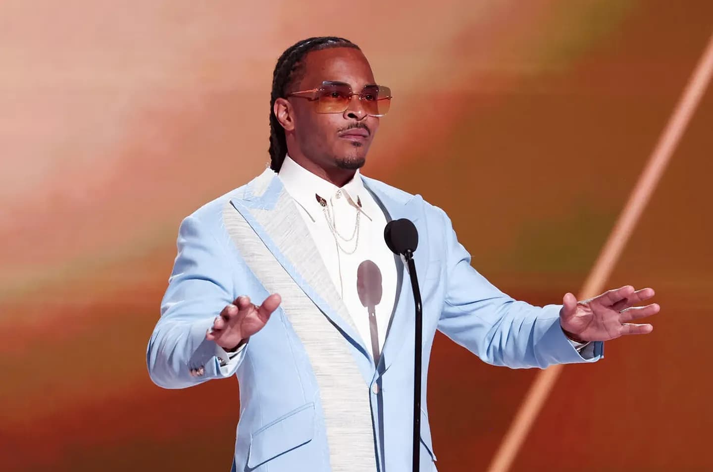 T.I. попал в суд из-за названия фильма «Situationships»