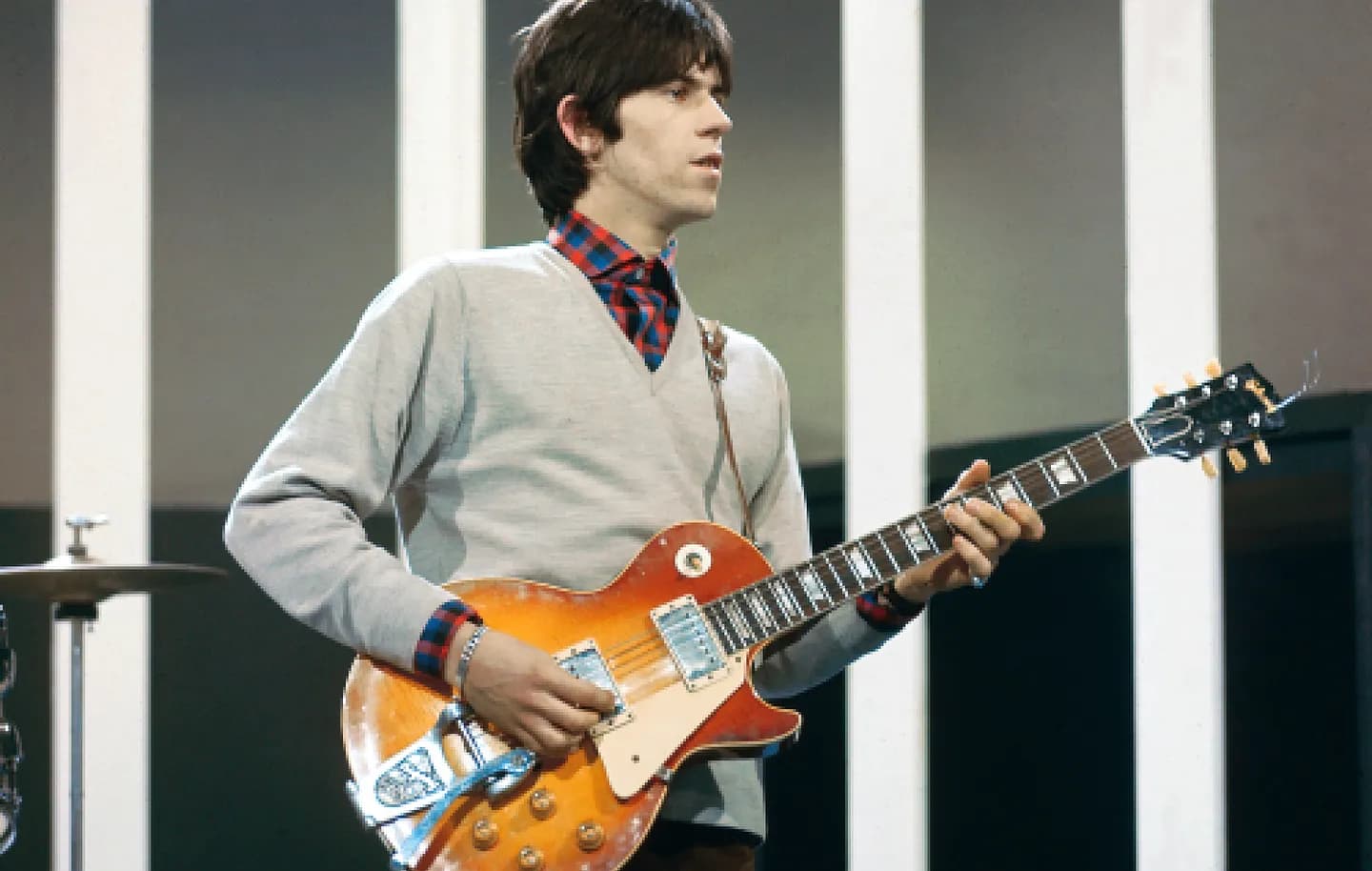 Гитара Rolling Stones вернулась спустя полвека