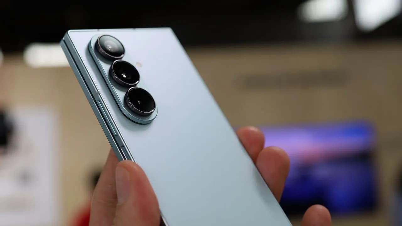 Samsung Galaxy Z Fold 7 — почему этот складной смартфон стал событием года