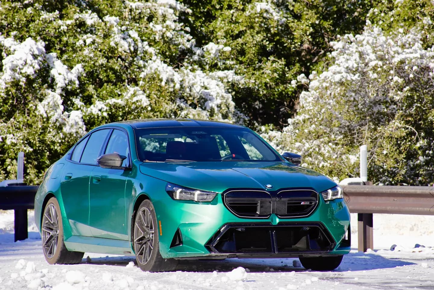 BMW M5: гибридная тяжесть — тест-драйв нового суперседана