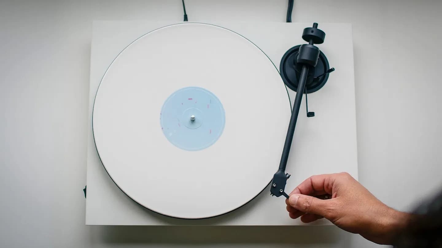 Pro-Ject E1.2: удешевление без прикрас
