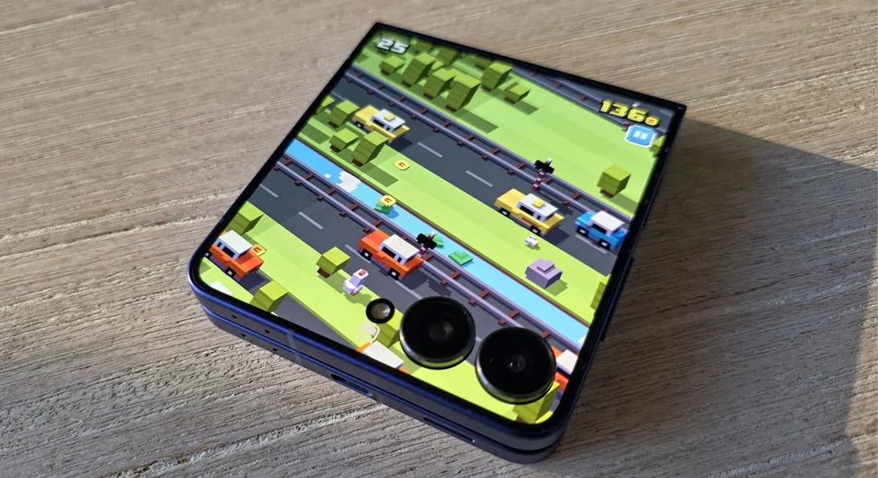 Samsung Galaxy Z Flip 7: Капля Хайпа на Крышке