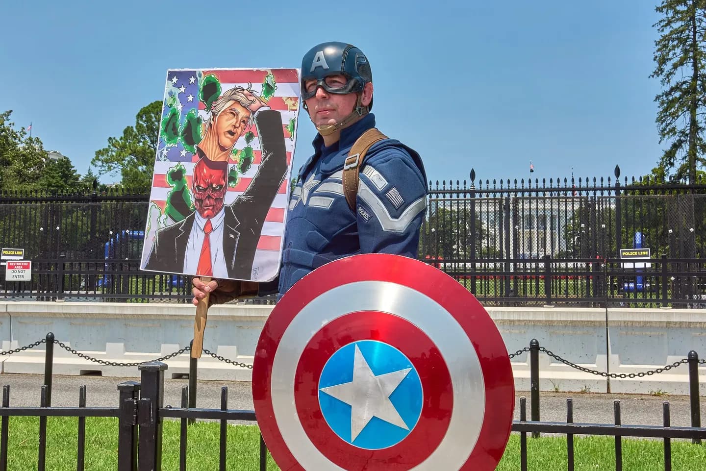 Трамп требует «американскую исключительность» в Смитсоновском институте: поставят ли музей на колени?