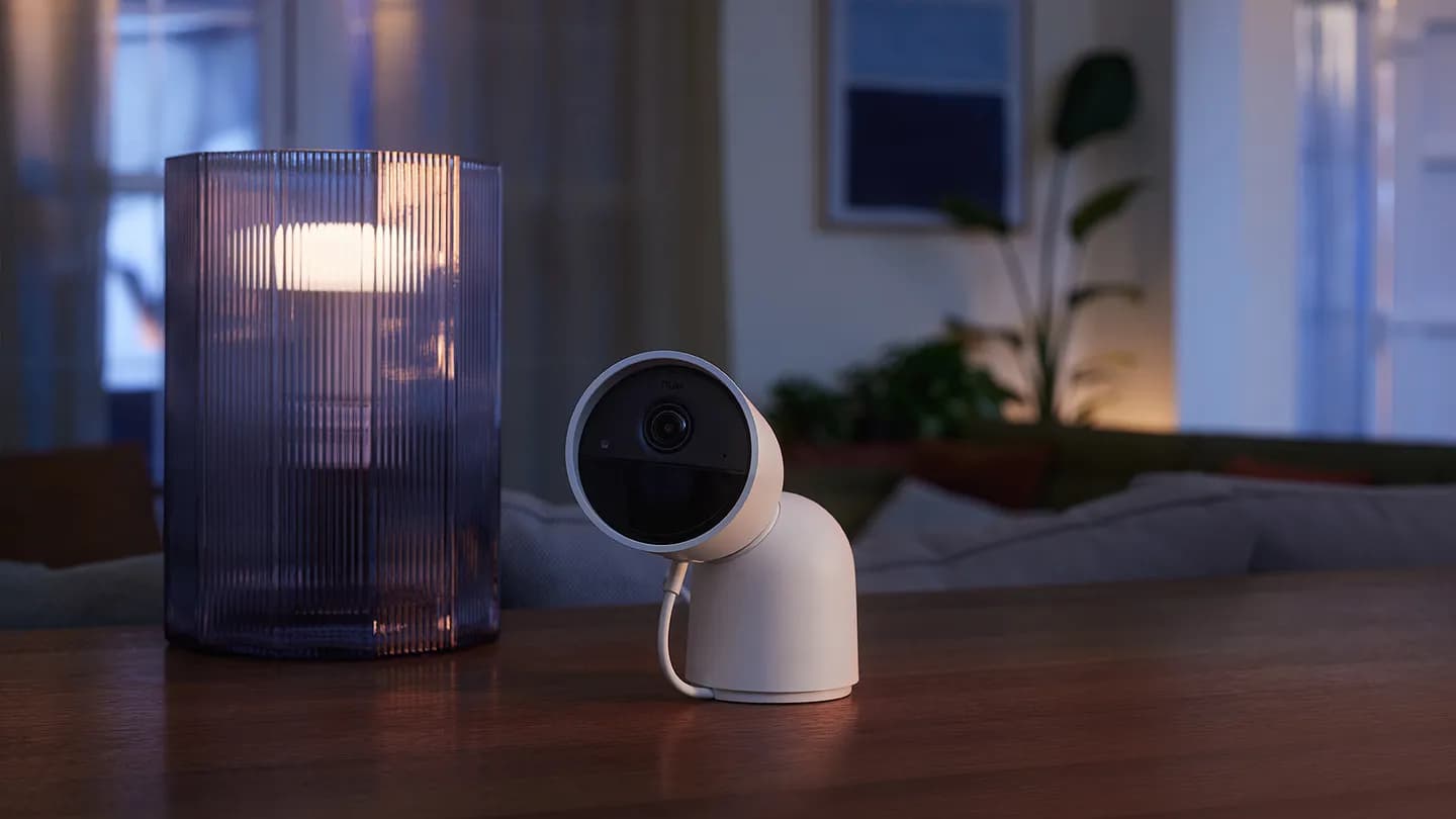 Philips Hue случайно раскрыла новые 'умные' лампы
