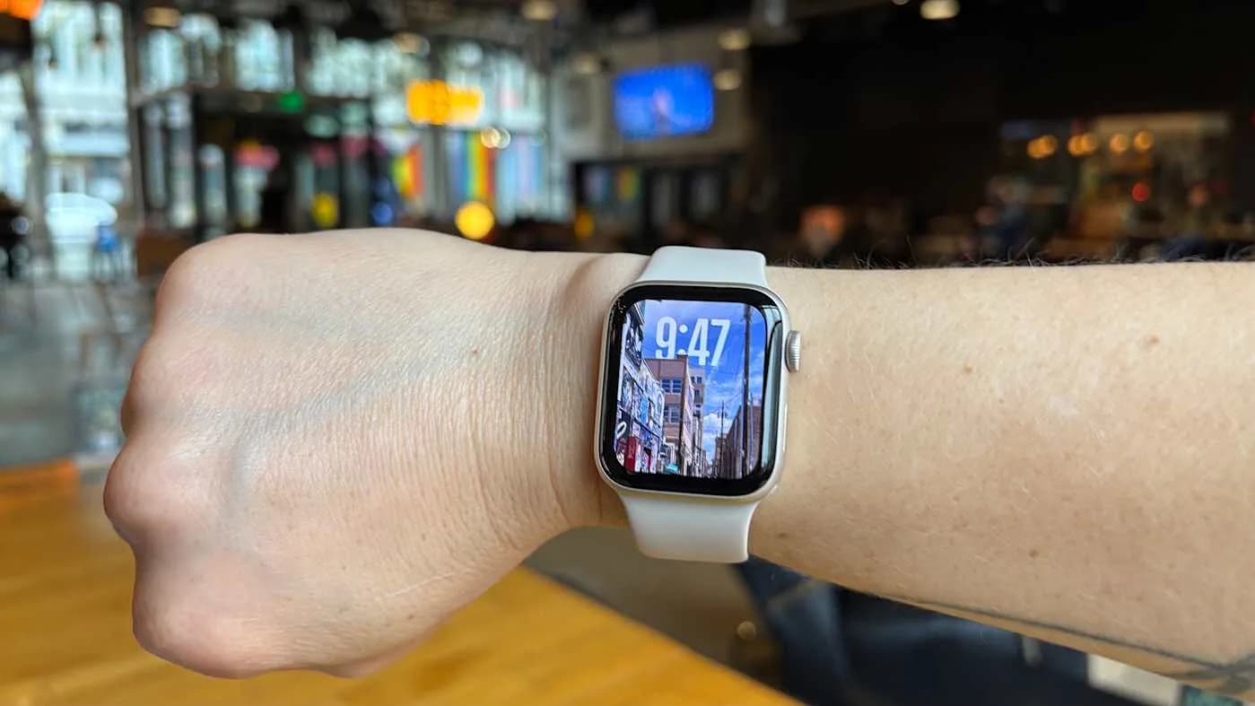 Apple Watch SE в 2025 году: Грустные реалии и забавные ожидания