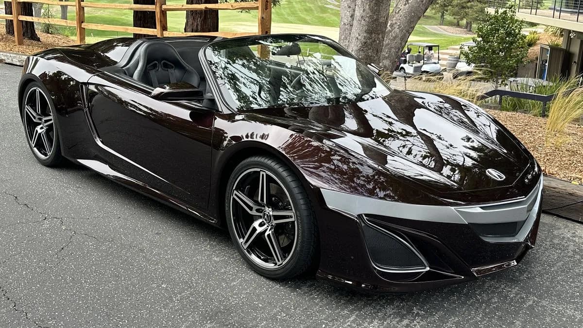 Acura выставляет на аукцион суперкар «Мстителей»
