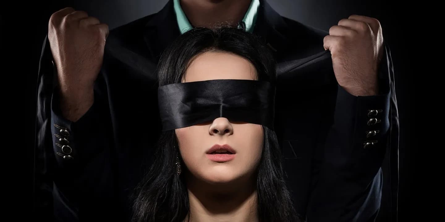 Безопасная привязанность и BDSM: бельгийское исследование ломает стереотипы