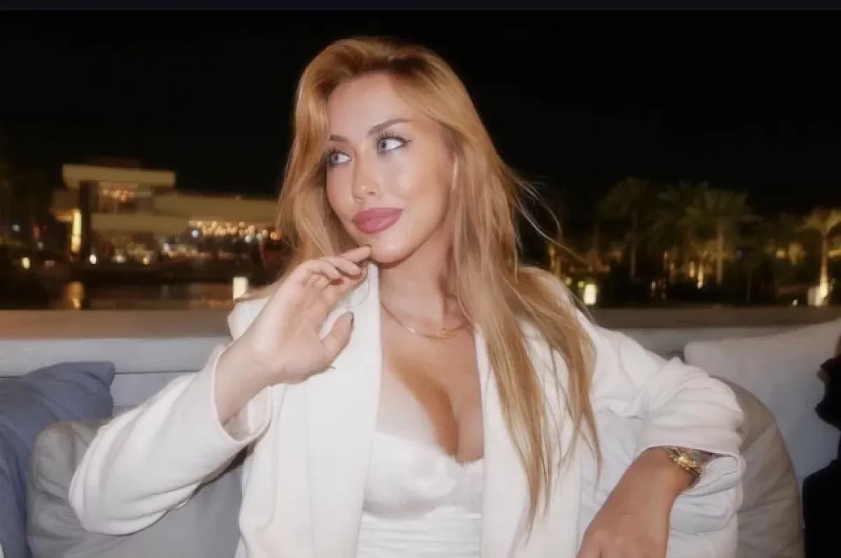 Выглядит на 40? Что с собой сделала 19-летняя внучка Маслякова