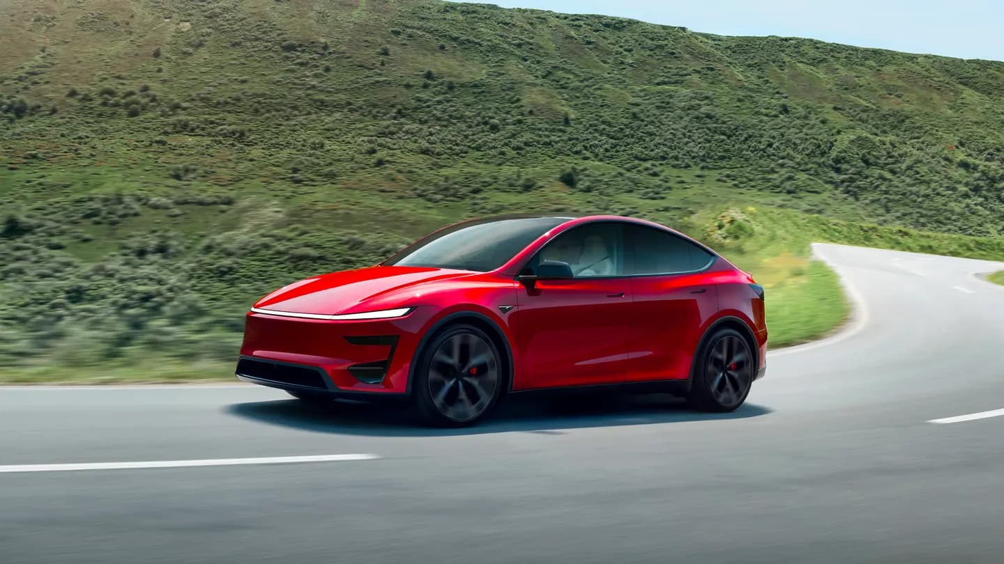 Tesla Model Y Performance выходит в Европе: сможет ли изменить ход событий?
