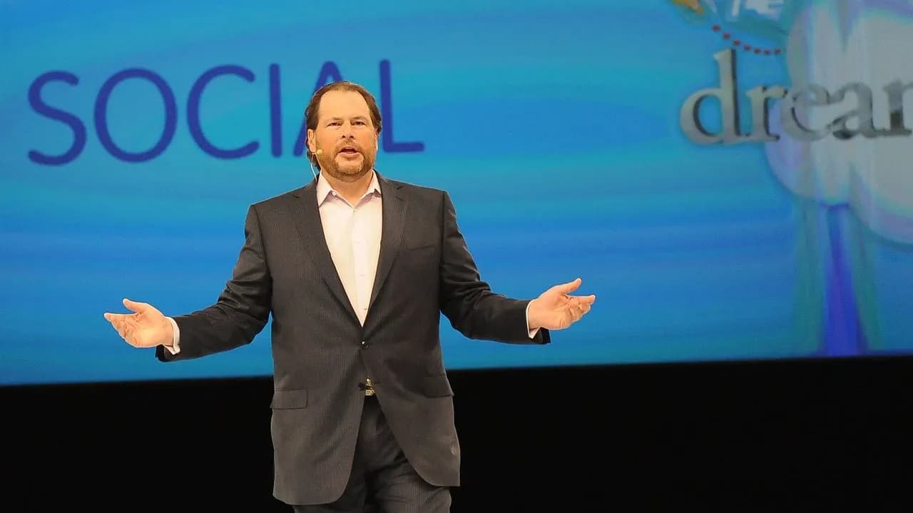 Salesforce заменил 4000 сотрудников на ИИ — CEO объяснил, почему люди проиграли
