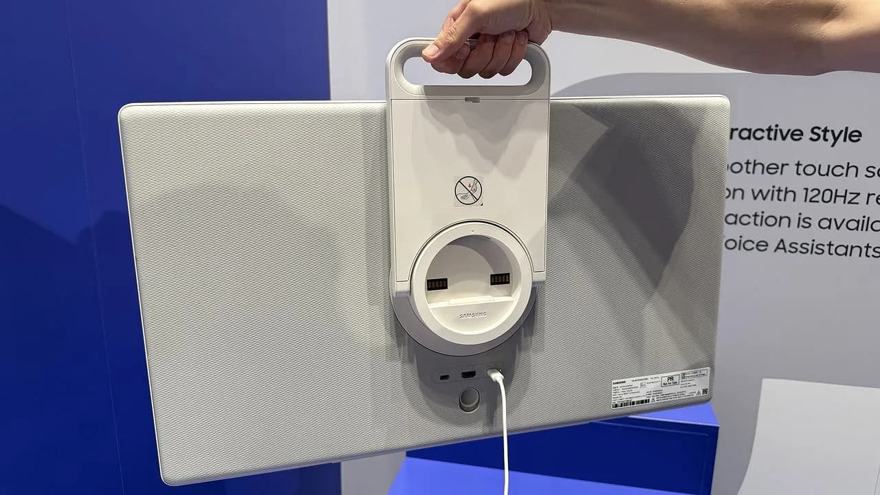 Переносной телевизор Samsung The Movingstyle: дизайн, фишки, минусы и сравнение с LG