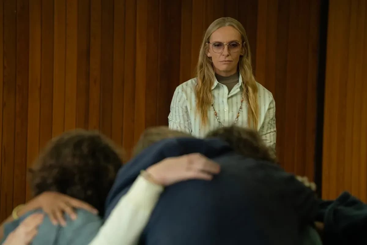 Обзор сериала «Wayward»: колоритная секта во главе с Тони Коллетт