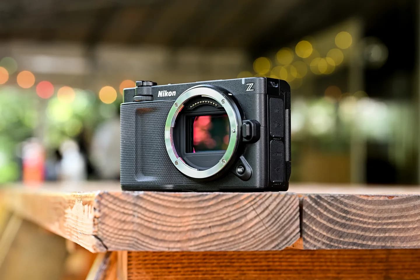 Nikon ZR: первый совместный проект Nikon и RED