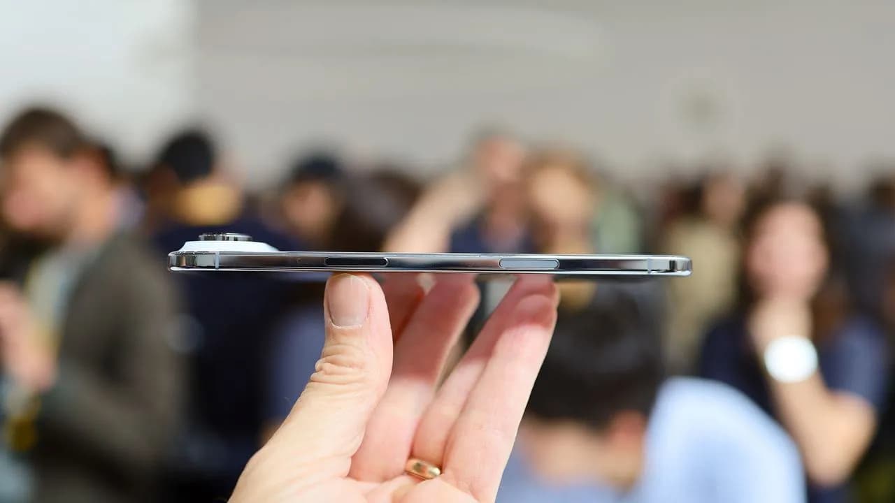 iPhone Air: тоньше, но не лучше?