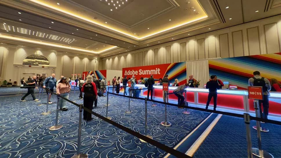 Adobe Summit 2025: будет весело или страшно?
