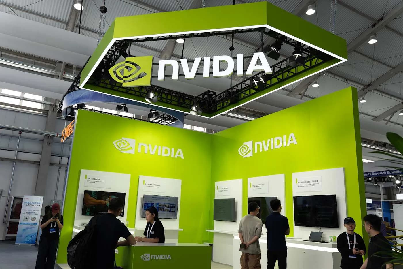Китай против NVIDIA: новые запреты и железная возня
