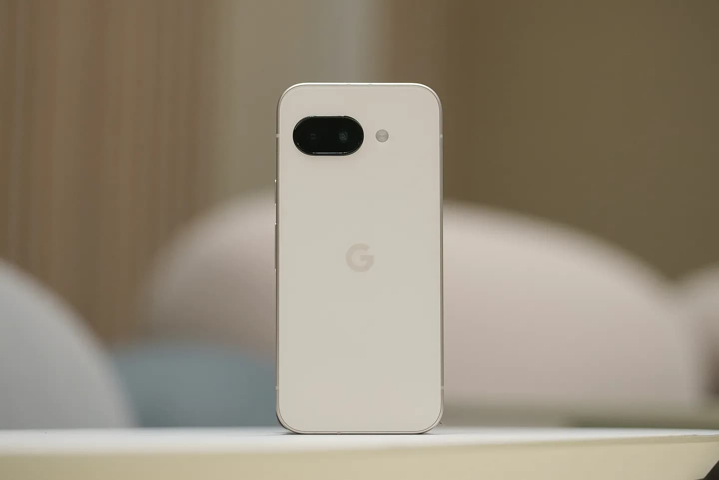 Google и загадка с задержкой релиза Pixel 9A