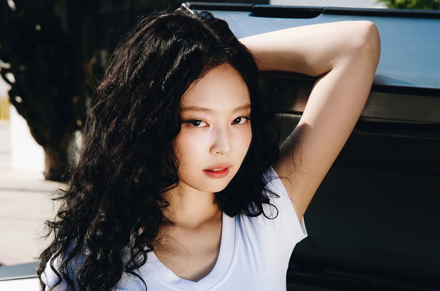 JENNIE и Doechii раскатывают энергии с "ExtraL"!