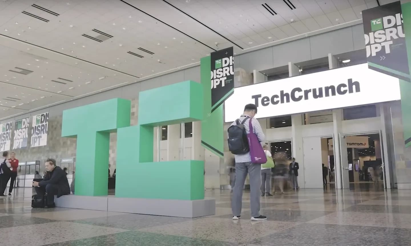 В Yahoo новая распродажа: TechCrunch уходит к Regent
