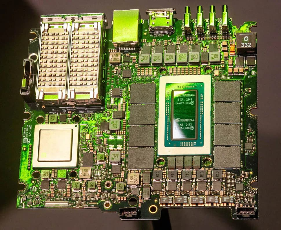 Asus показывает доступный клон Nvidia DGX Spark на GTC 2025