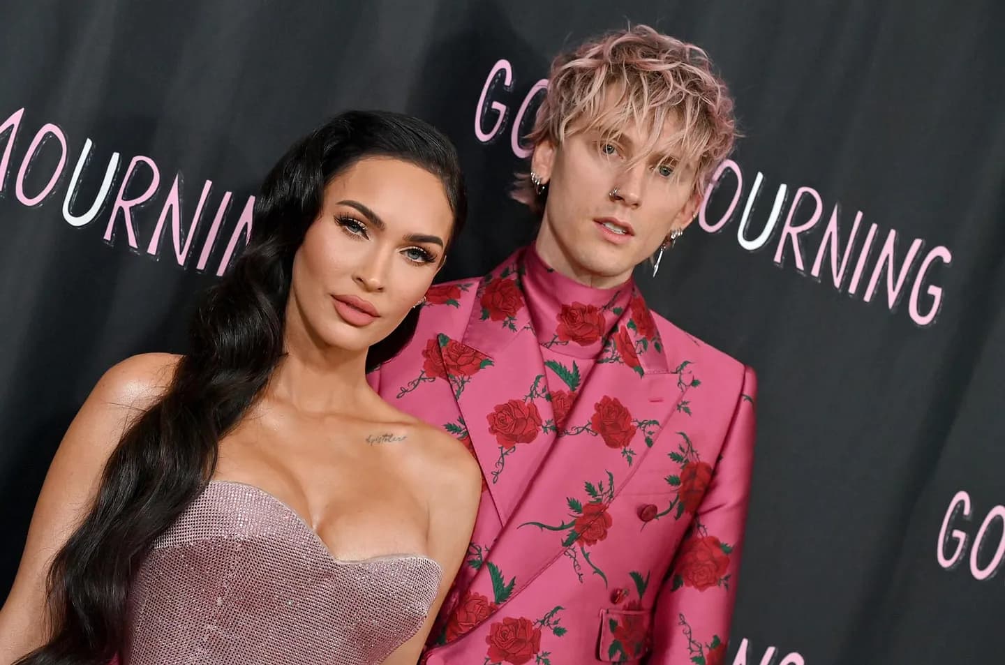 Не Небесное Семя: MGK Разъясняет Имя Своей Дочери
