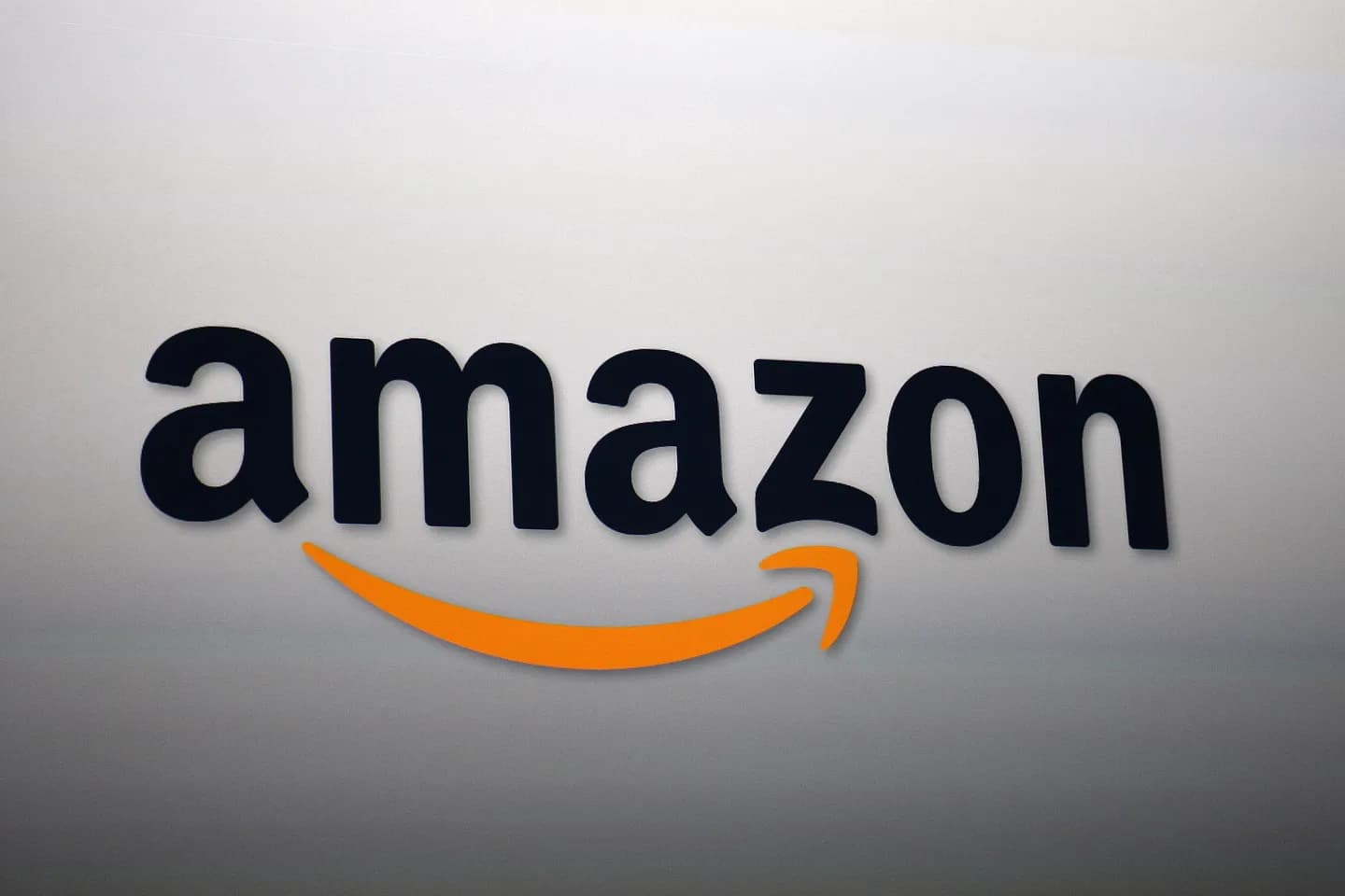 Amazon в последний момент пытается купить TikTok
