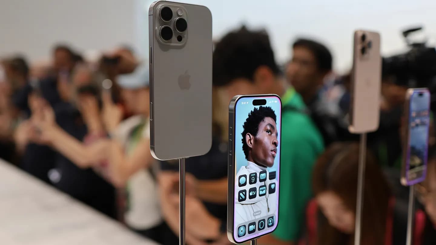 Все, что вы не хотели знать о iPhone 17 Pro Max. Но давайте расскажем вам!