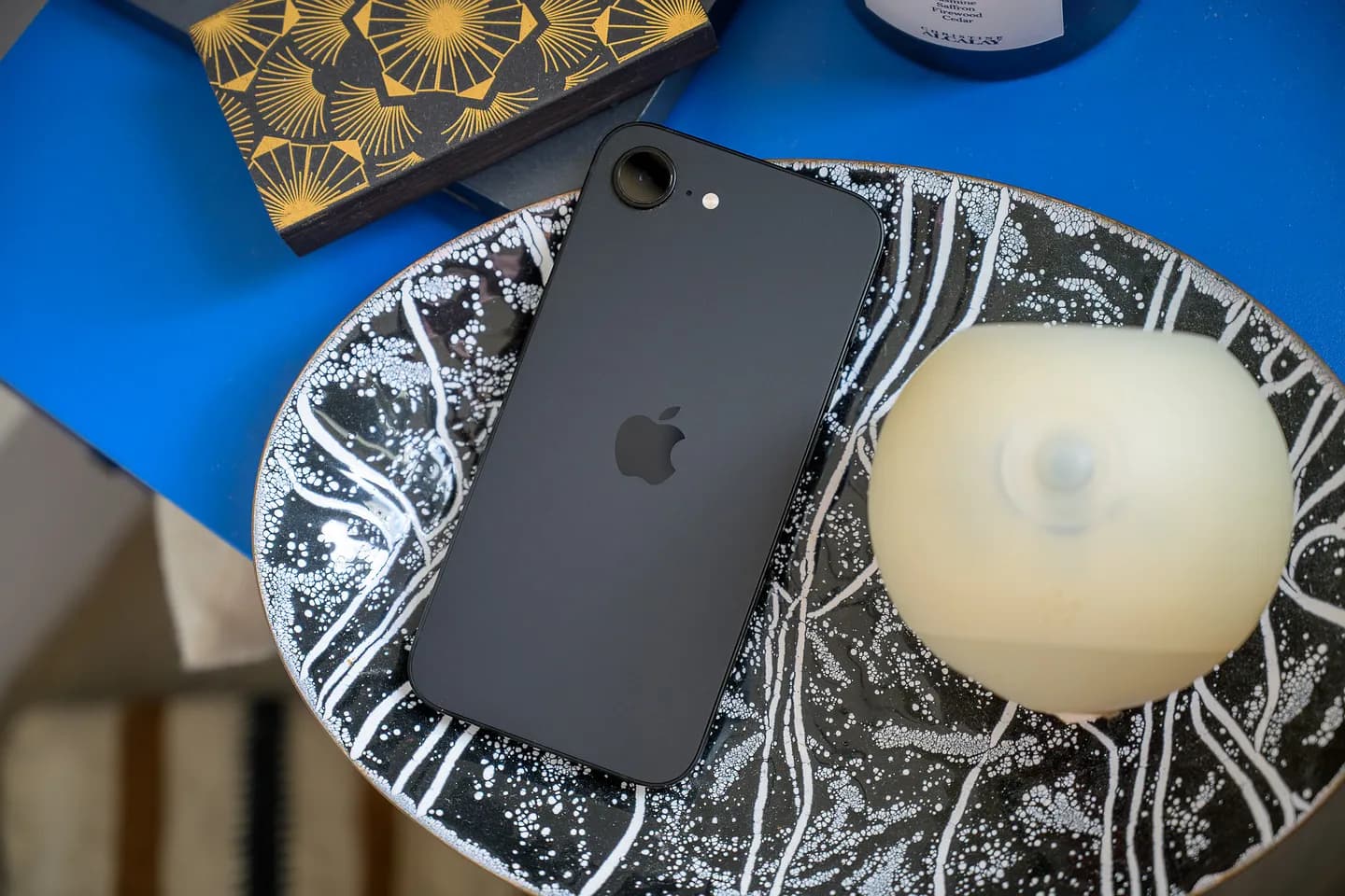 Тарифы Трампа: Как iPhone попал в бедственное положение