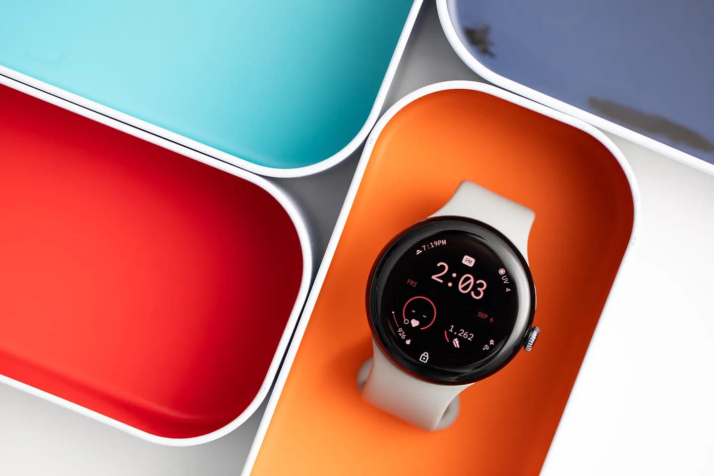 Pixel Watch 3: Пульс и паника по расписанию