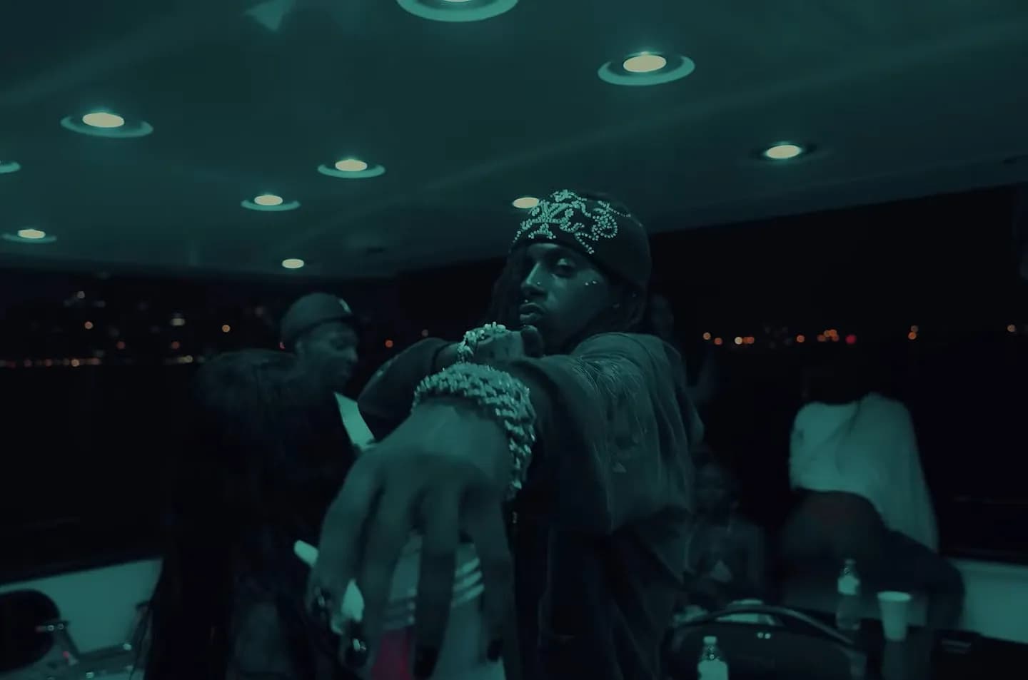 Playboi Carti: Вечеринка на яхте и железные нервы
