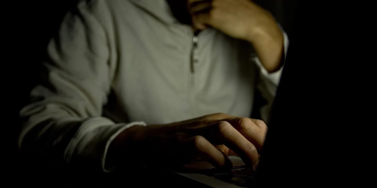 Злость инцелов: как ненависть становится нормой в их лексиконе