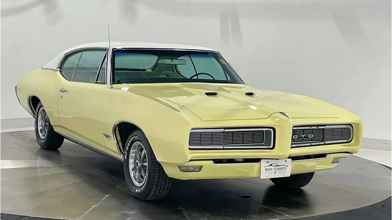 Смех через слезы: Pontiac GTO 1968 года – не просто машина, а образ жизни!