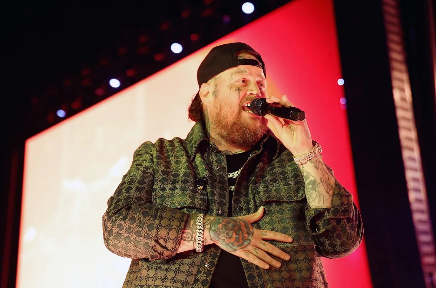 Jelly Roll и его звездный парад на Stagecoach
