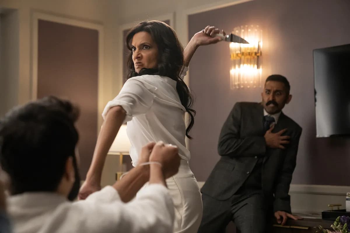 Игра на каблуках: Как Poorna Jagannathan побила Тан Франса в «Deli Boys»