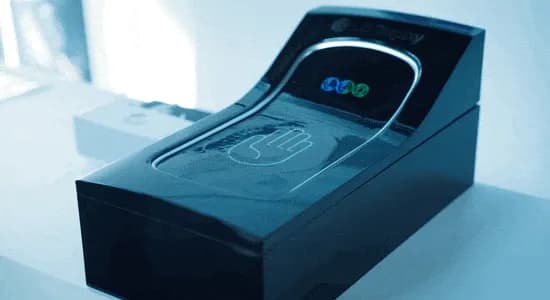 LG представила растягиваемый дисплей для автомобилей, который может увеличивать кнопки