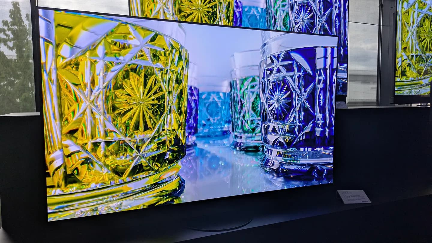 Panasonic презентует телевизоры 2025 года: Битва флагманов OLED начинается!