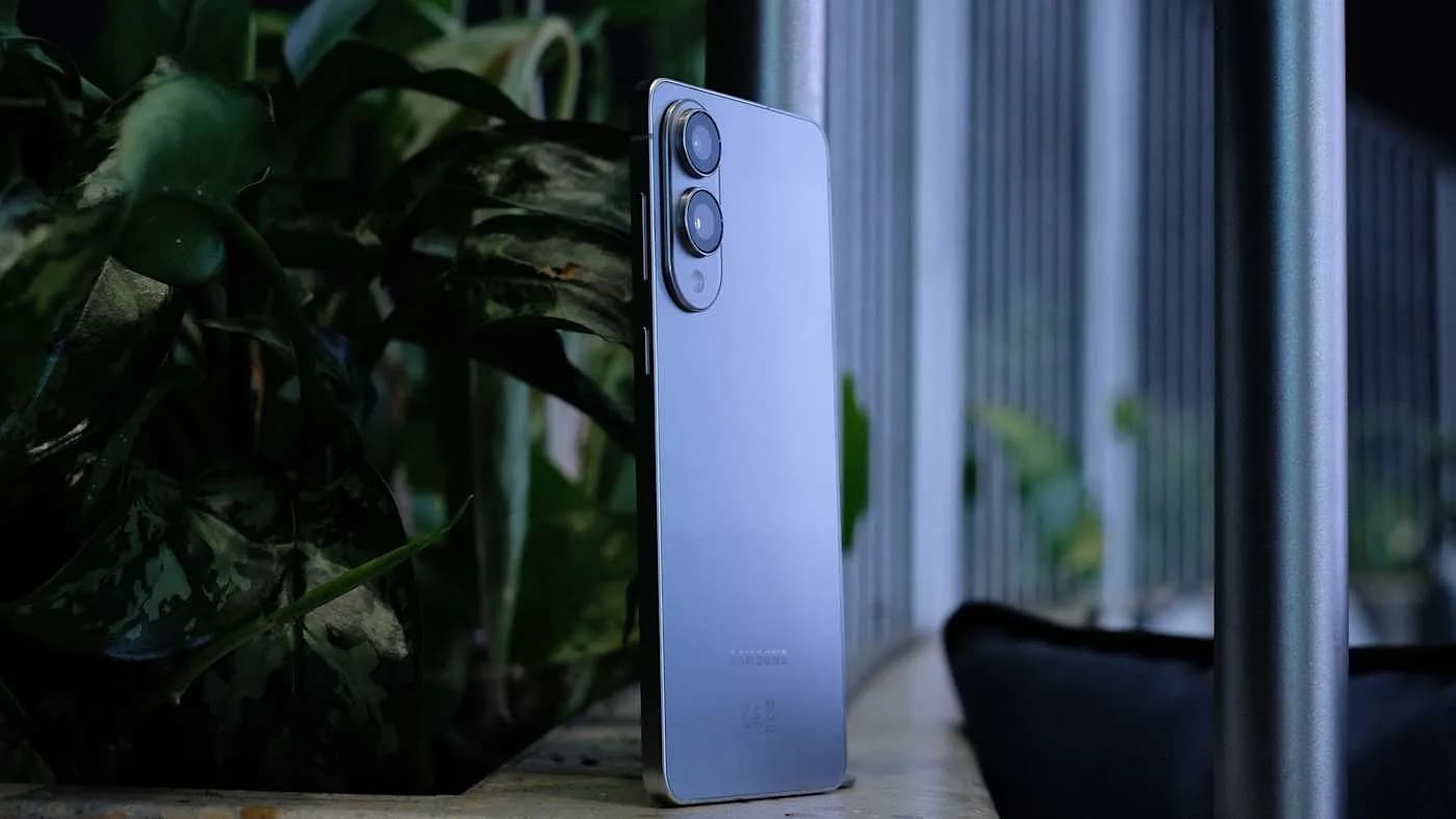 Samsung Galaxy S25 Edge: меньше смартфонов, больше компромиссов