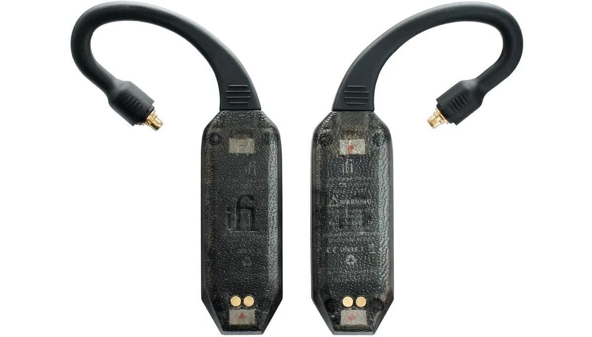 Умный Bluetooth-адаптер, который не отпустит ваши наушники даже в авиаперелете